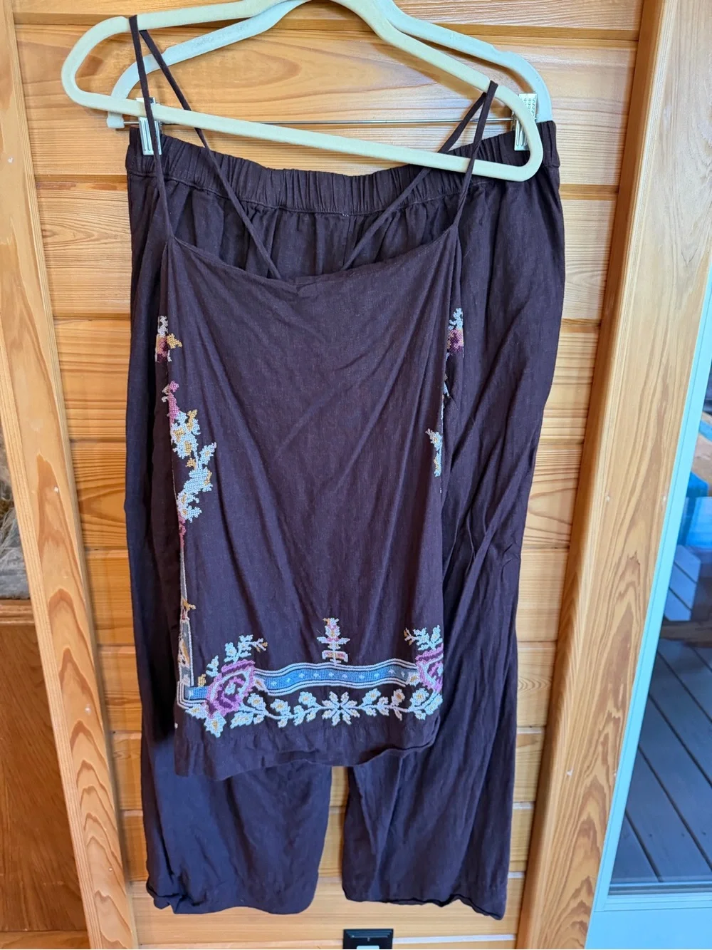 Free People sightseer embroidered linen set, large, espresso combo